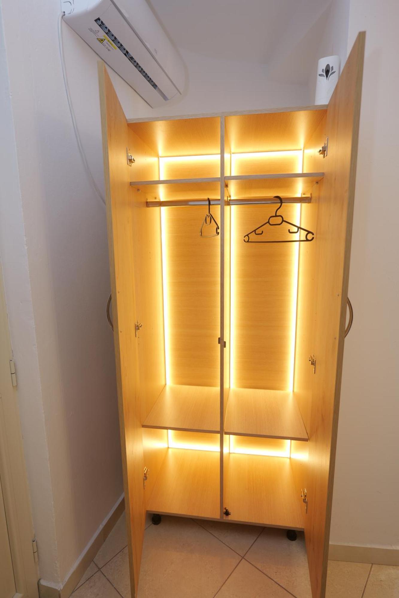 Golden Sleep Hostel Shkodër Екстериор снимка