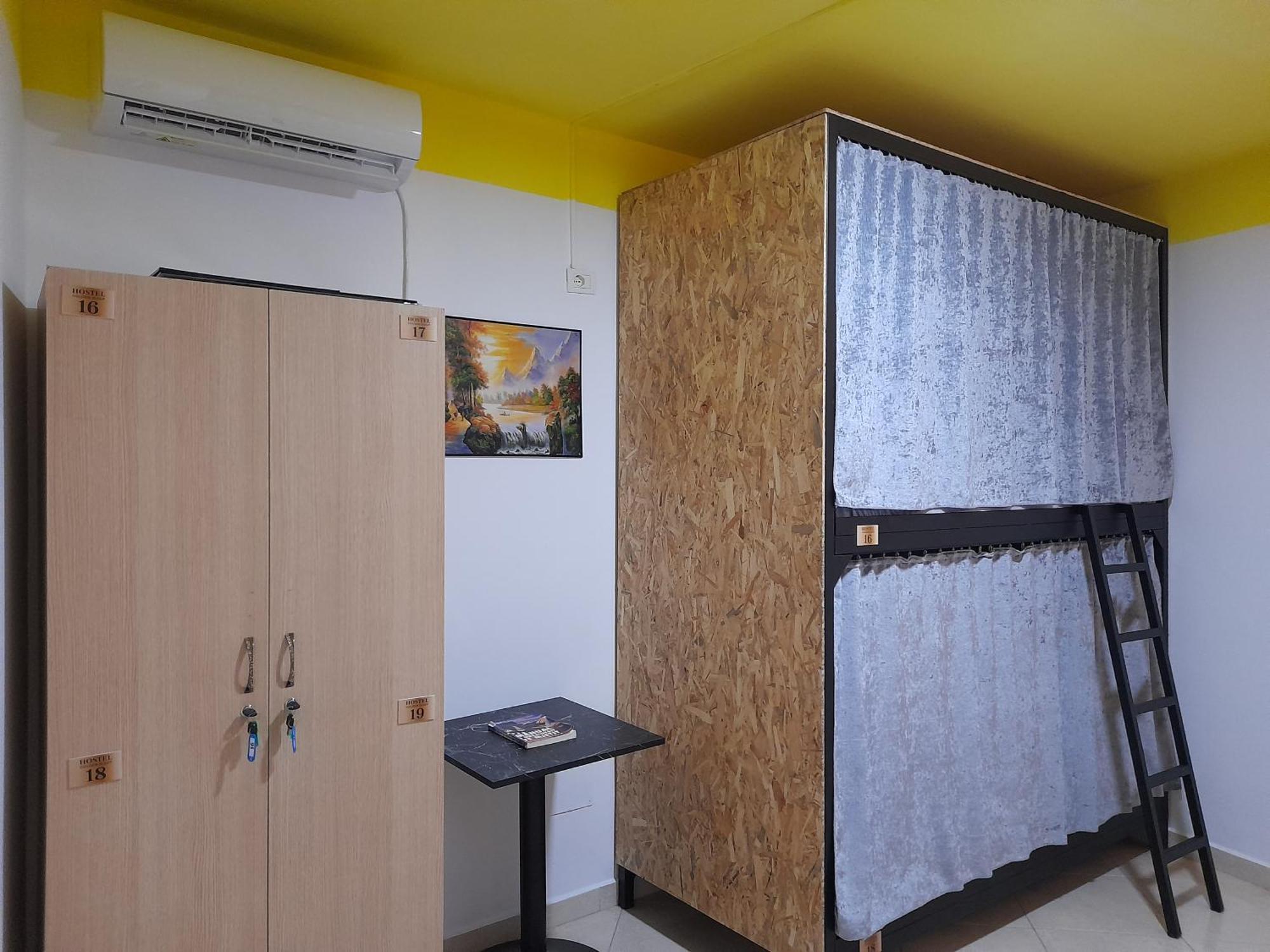 Golden Sleep Hostel Shkodër Екстериор снимка