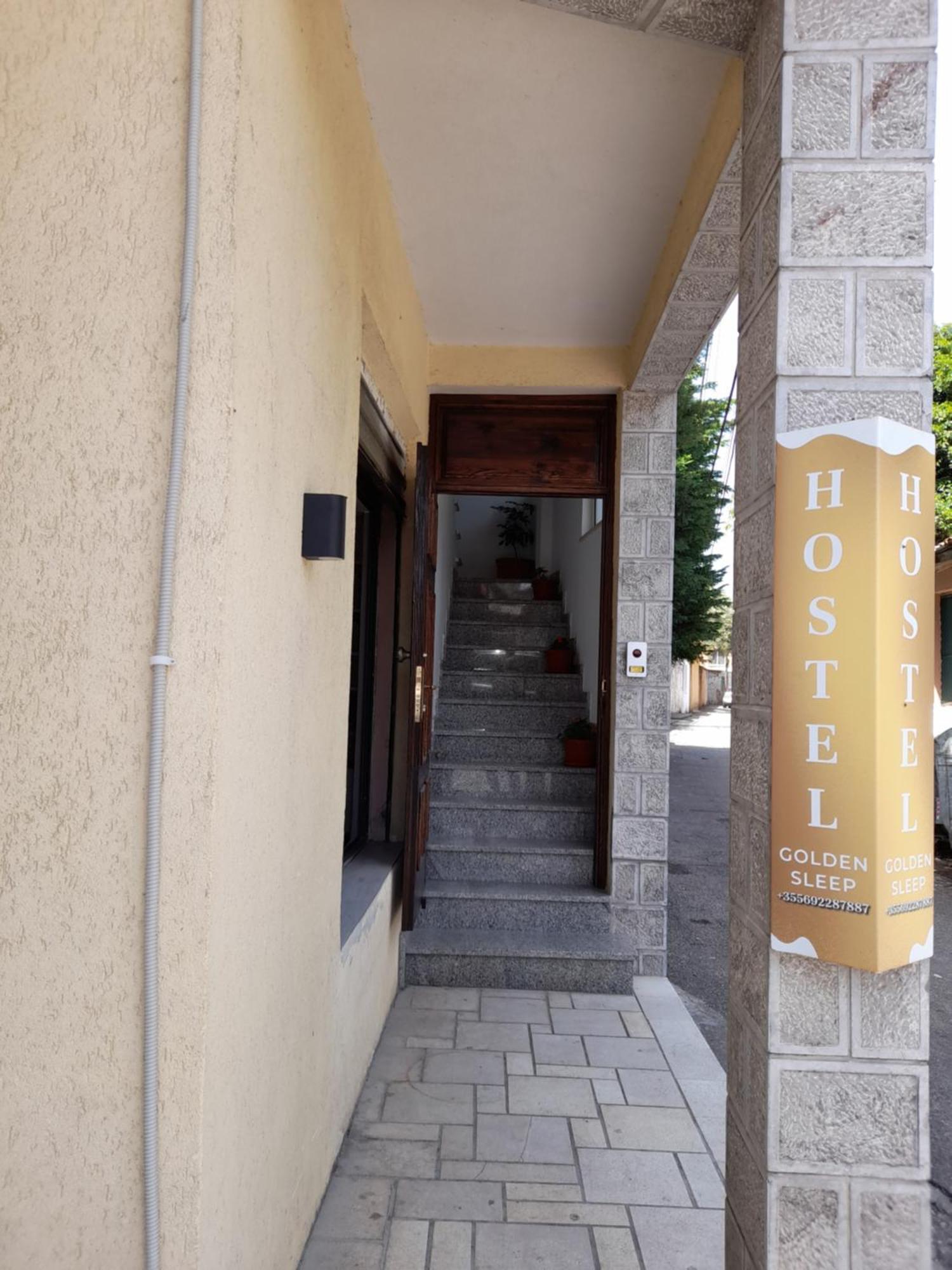 Golden Sleep Hostel Shkodër Екстериор снимка