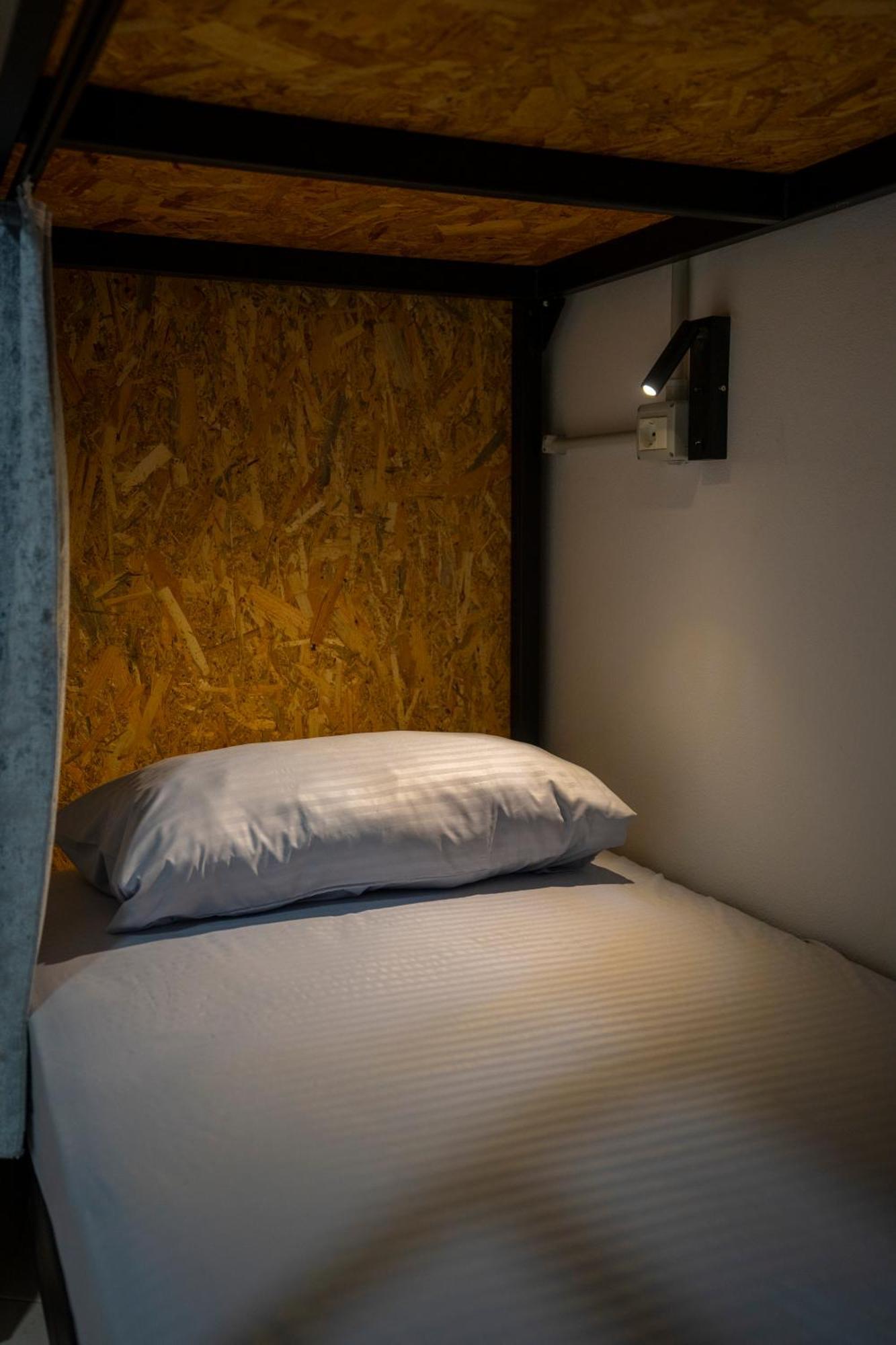 Golden Sleep Hostel Shkodër Екстериор снимка